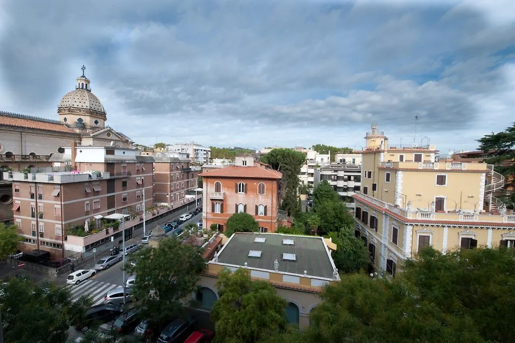 Domus Castroni Pompeo Magno 3*, Rome Italy