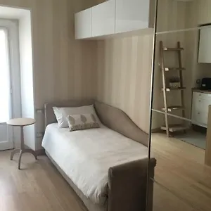  Apartamento Appartamento Milano Itália